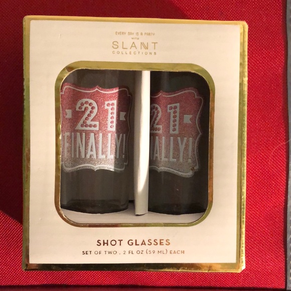 ⭐️NWT⭐️Finally 21 Shot glasses - Picture 2 of 2